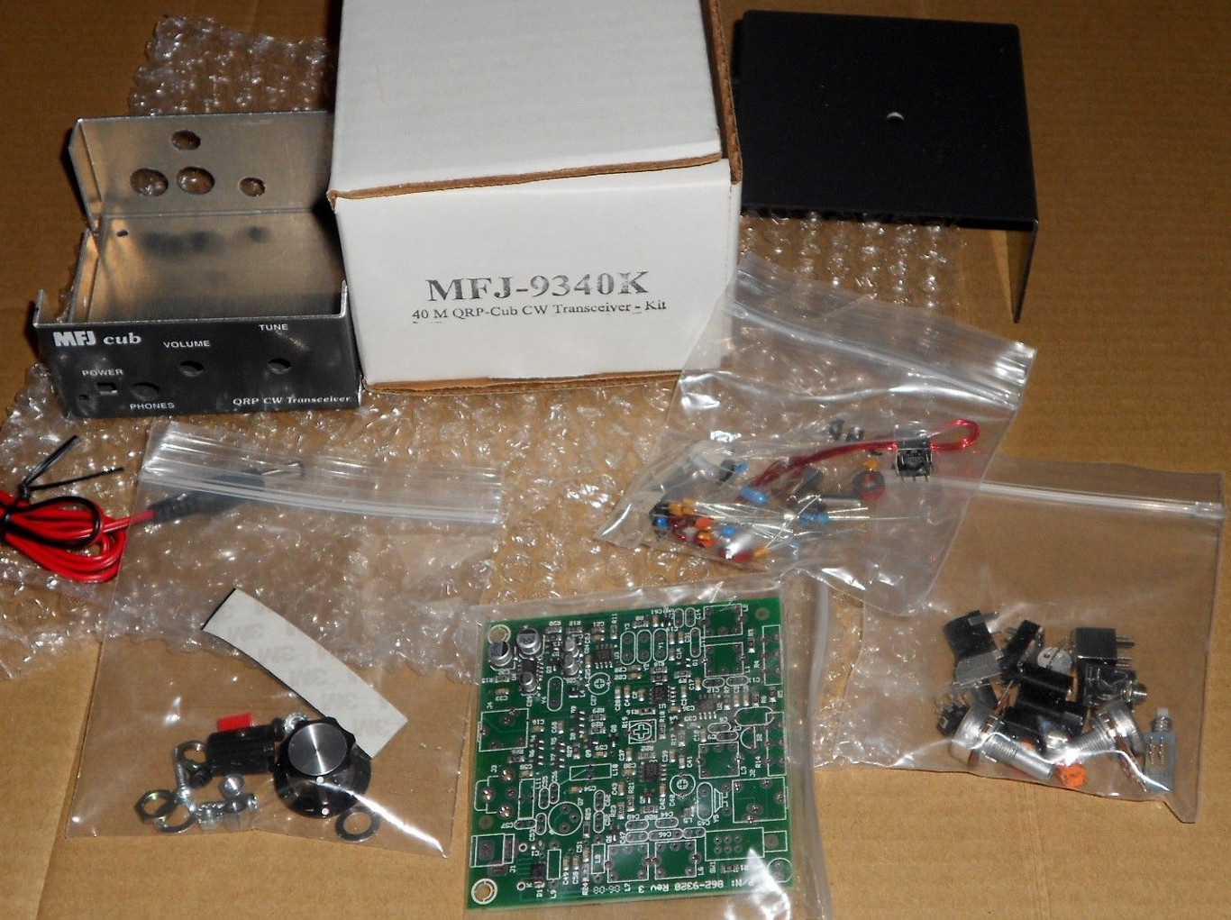 The MFJ-9340K kit before assembly